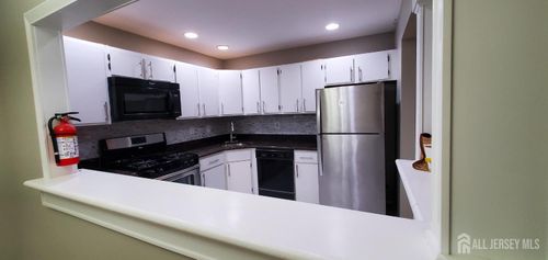 261 Kempsey Dr, North Brunswick, NJ, 08902-4222 | Card Image