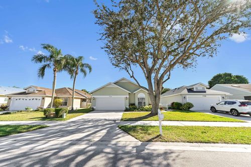 7724 Mansfield Hollow Rd, Delray Beach, FL, 33446-3374 | Card Image