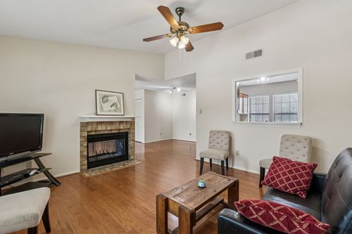 apt-2102-4748 Old Bent Tree Ln, Dallas, TX, 75287-7120 | Card Image