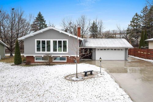 408 Simonet Street, ALLOUEZ, WI, 54301 | Card Image