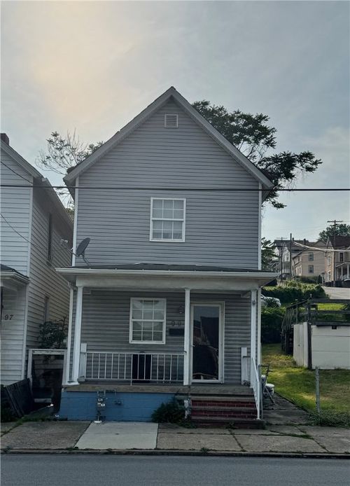 99 Mckean Ave, Donora, PA, 15033-1370 | Card Image