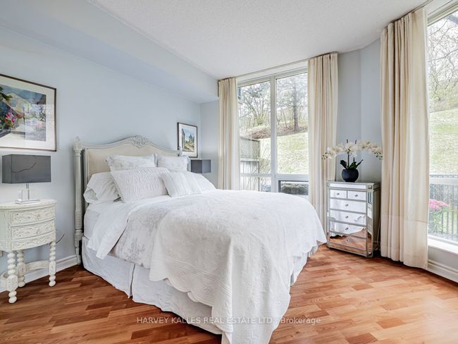 113 - 28 William Carson Cres, Condo with 2 bedrooms, 2 bathrooms and 1 parking in North York ON | Image 16