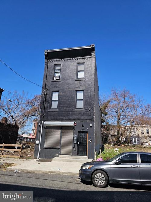 1345 W Somerset St, Philadelphia, PA, 19132-2740 | Card Image