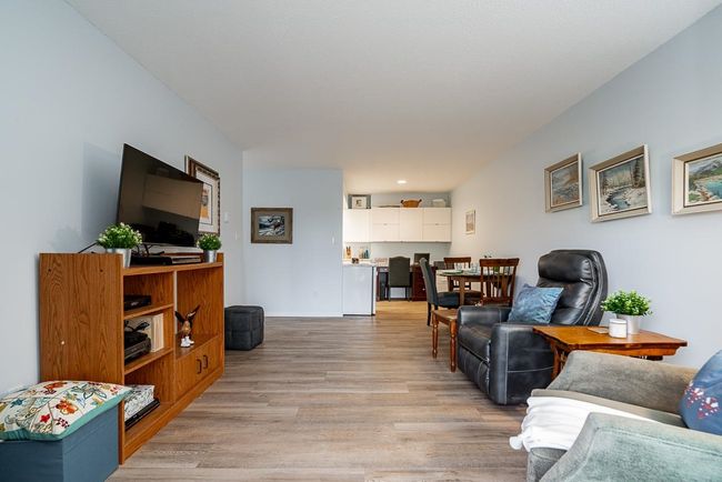 202 - 10468 148 Street, Condo with 1 bedrooms, 1 bathrooms and 1 parking in Surrey BC | Image 14