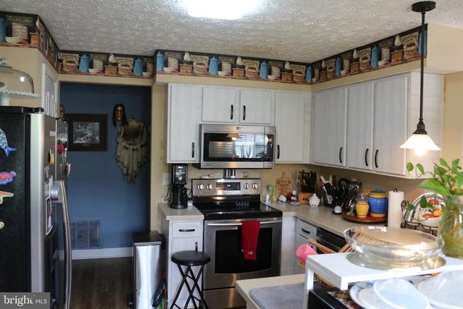 APT-1033 - 6343 Springwater Ter, Condo with 2 bedrooms, 2 bathrooms and null parking in FREDERICK MD | Image 11