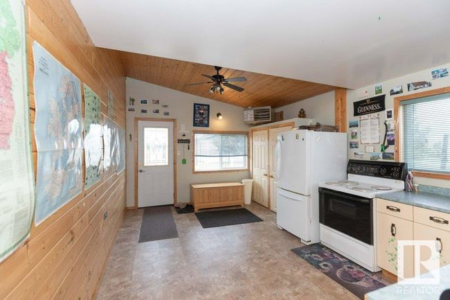 240048 Township Road 630, House other with 6 bedrooms, 4 bathrooms and null parking in Rochester AB | Image 9