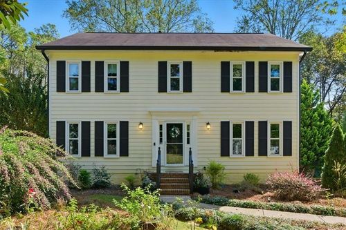 3760 Apple Way, Marietta, GA, 30066-2951 | Card Image