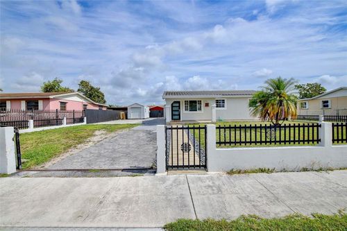 11831 Sw 206th Ter, Miami, FL, 33177-5475 | Card Image