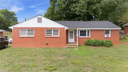2513 Campbell Street, Greensboro, NC, 27405 | Card Image