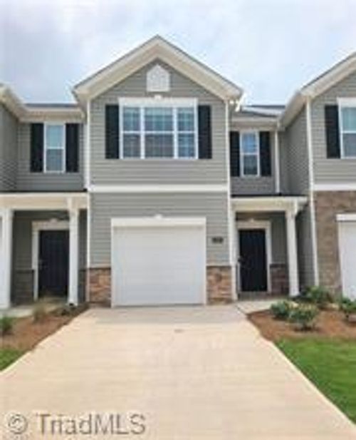 1158 Evelynnview Ln, Kernersville, NC, 27284-6736 | Card Image