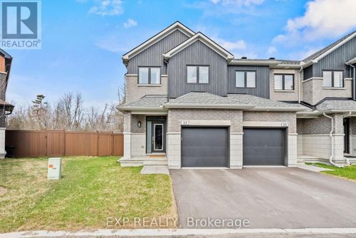 419 Clubtail Private, Ottawa, ON, K1X0M9 | Card Image