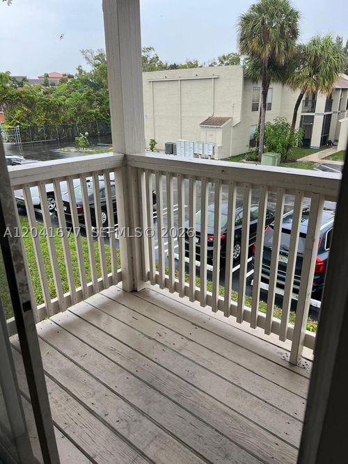 b44-1500 N Congress Ave, West Palm Beach, FL, 33401-1734 | Card Image