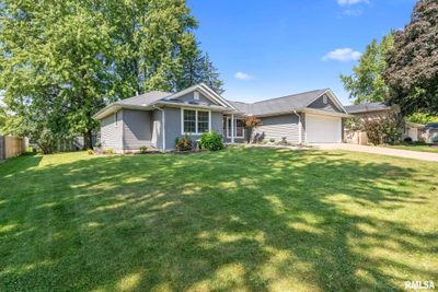 905 17 Th Street, House other with 3 bedrooms, 2 bathrooms and null parking in Port Byron IL | Image 2