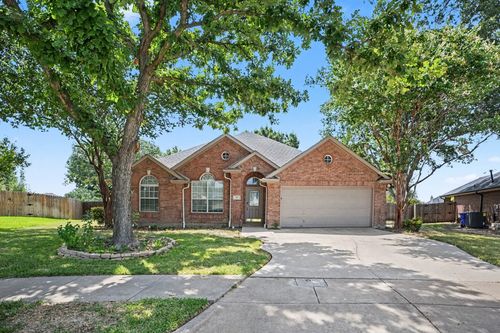 11 Mary Lou Ct, Mansfield, TX, 76063-3756 | Card Image