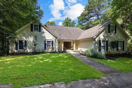 280 Waters Edge Ln, Newnan, GA, 30263-3592 | Card Image
