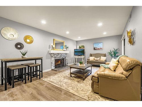 o03-3872 S Fraser St, Aurora, CO, 80014-5215 | Card Image