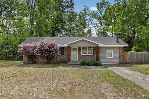 221 Forest Cir, Summerville, SC, 29483-2805 | Card Image