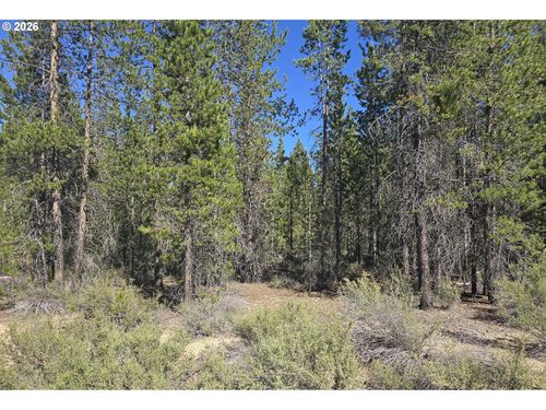 5 Mowich St, CrescentLake, OR, 97733 | Card Image