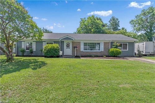 4505 William Pitt Ln, Virginia Beach, VA, 23462-2325 | Card Image