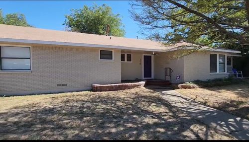 718 W College St, Stephenville, TX, 76401-4816 | Card Image