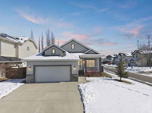 103 Oakmere Green, Chestermere, AB, T1X1N4 | Card Image