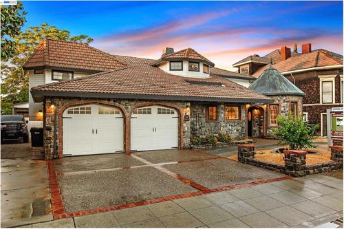 1932 College Ave, Livermore, CA, 94550-5606 | Card Image