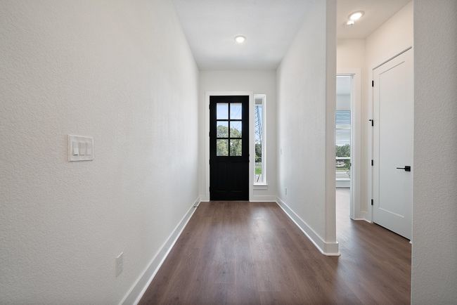12104 Fennec Way, House other with 3 bedrooms, 2 bathrooms and 2 parking in Austin TX | Image 10