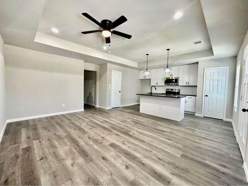 b-4302 Hirsch Rd, Houston, TX, 77026-3836 | Card Image