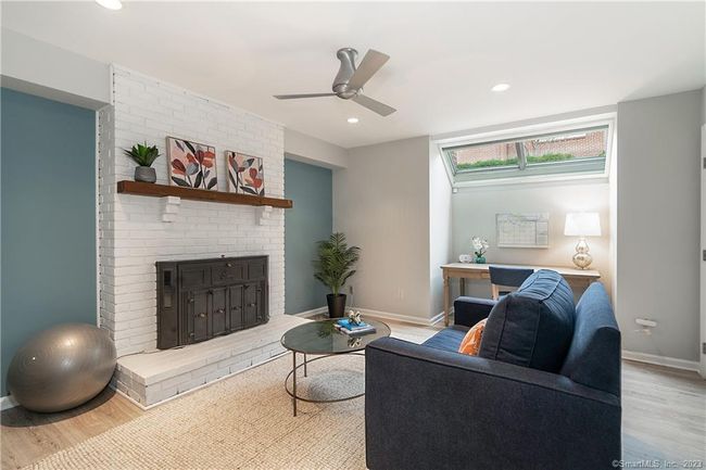 APT-8 - 56 Sherwood Pl, Condo with 2 bedrooms, 3 bathrooms and null parking in Greenwich CT | Image 13