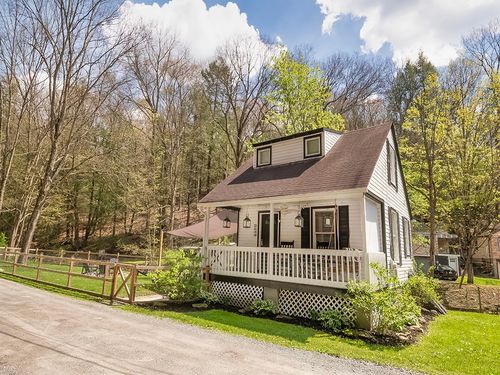 4644 Grouse Run Rd, Allison Park, PA, 15101-2208 | Card Image