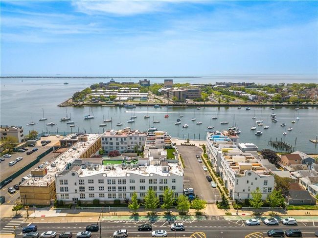 4 - 3116 Emmons Ave, Condo with 2 bedrooms, 3 bathrooms and null parking in Brooklyn NY | Image 43