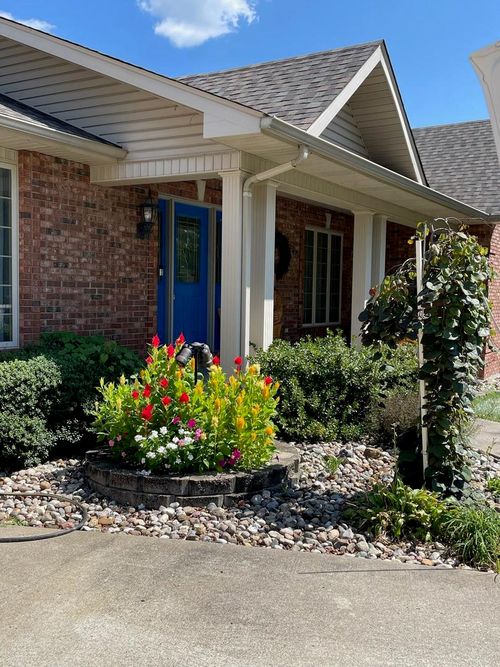 1016 Michael Lane, West Frankfort, IL, 62896 | Card Image