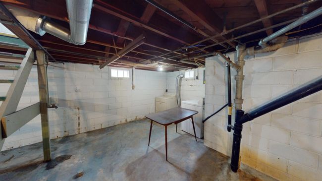 Basement | Image 23