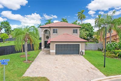 13625 Sw 118th Path, House other with 4 bedrooms, 2 bathrooms and null parking in Miami FL | Image 1