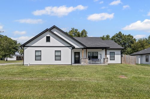 202 N Fairgrounds Rd, STURGEON, MO, 65284-9240 | Card Image