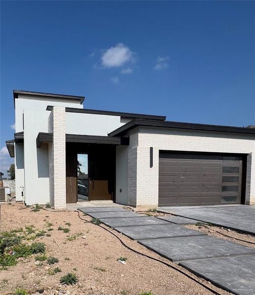 4010 Zion Ave, McAllen, TX, 78503-4201 | Card Image