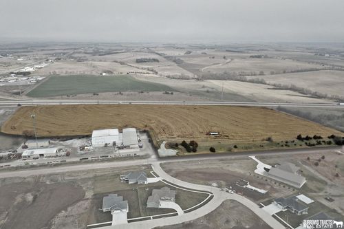 50 S 30th Rd, Syracuse, NE, 68446 | Card Image