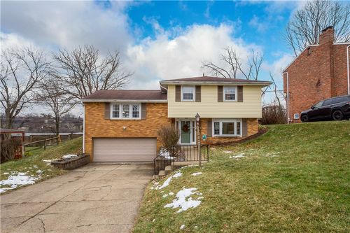 110 Tel Star Dr, Pittsburgh, PA, 15236-4557 | Card Image