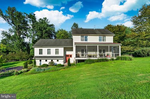 679 Spencer Rd, AVONDALE, PA, 19311-9401 | Card Image