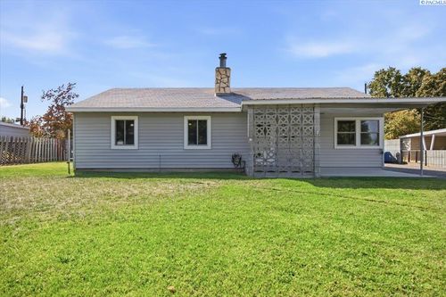 413 Basswood Ave, Richland, WA, 99352 | Card Image