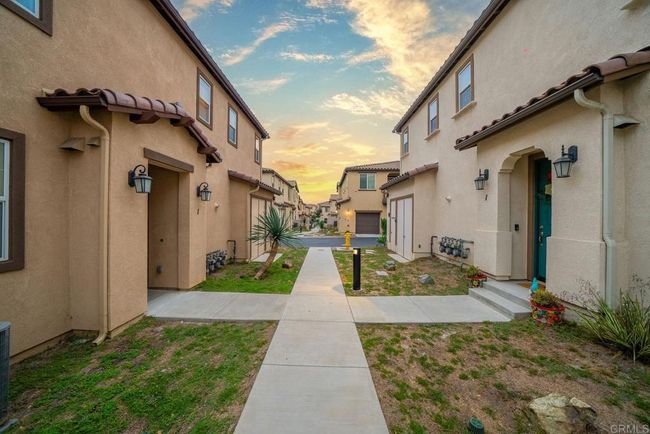 UNIT-1 - 1711 Cal Orchid Pl, Condo with 2 bedrooms, 2 bathrooms and 1 parking in Chula Vista CA | Image 33