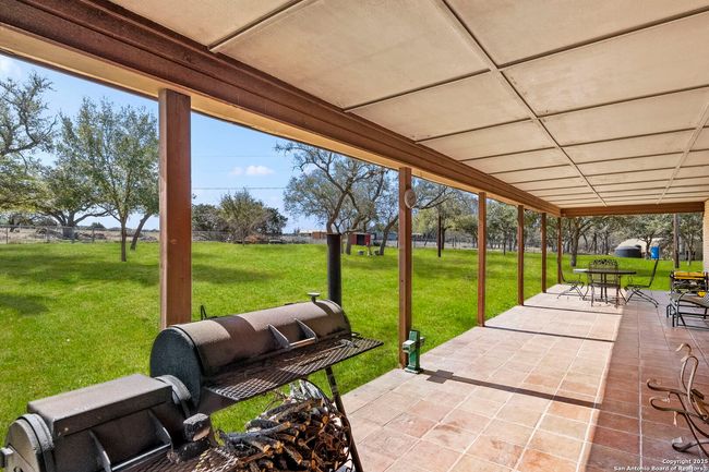 4521 Fm 1283, Home with 3 bedrooms, 2 bathrooms and null parking in Pipe Creek TX | Image 19