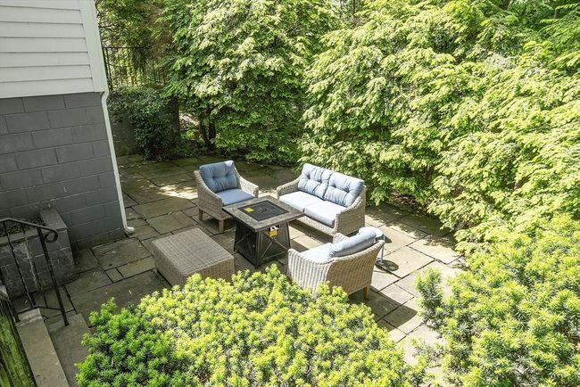 79 Cheever Cir, House other with 3 bedrooms, 3 bathrooms and 2 parking in Andover MA | Image 31