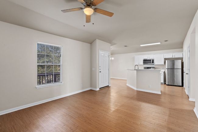 APT-621 - 3301 El Salido Pkwy, Home with 2 bedrooms, 2 bathrooms and 2 parking in Cedar Park TX | Image 5
