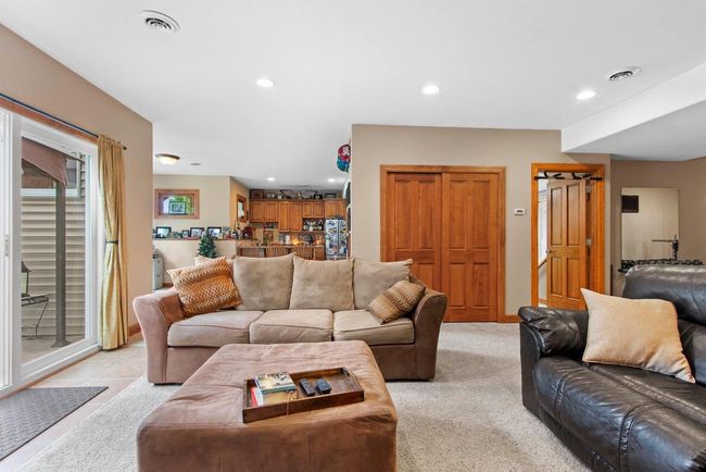 217 Hidden Ridges Way, House other with 4 bedrooms, 4 bathrooms and null parking in COMBINED LOCKS WI | Image 54