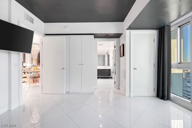 UNIT-3409 - 2700 Las Vegas Blvd S, Condo with 2 bedrooms, 3 bathrooms and null parking in Las Vegas NV | Image 29