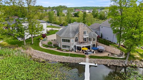 140 Lane 270a Hamilton Lk, Hamilton, IN, 46742-9376 | Card Image