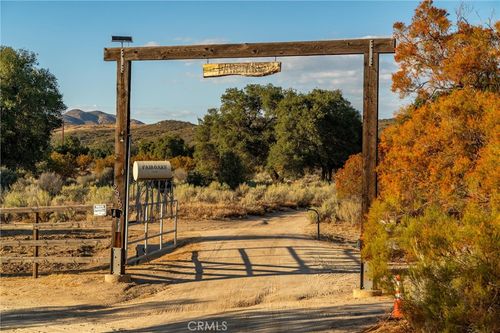 29820 Chihuahua Valley Rd, Warner Springs, CA, 92086-9298 | Card Image