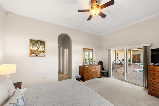 4937 Oxford Dr, House other with 3 bedrooms, 2 bathrooms and null parking in SIESTA KEY FL | Image 18