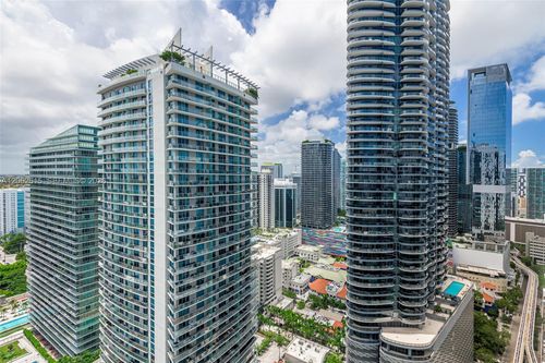 3405-1080 Brickell Ave, Miami, FL, 33131-3992 | Card Image